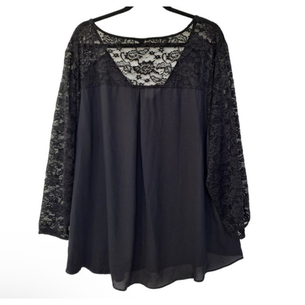 Torrid Black Goergette Lace Sleeve Blouse V-neck Neckline Plus Size 2 Romantic